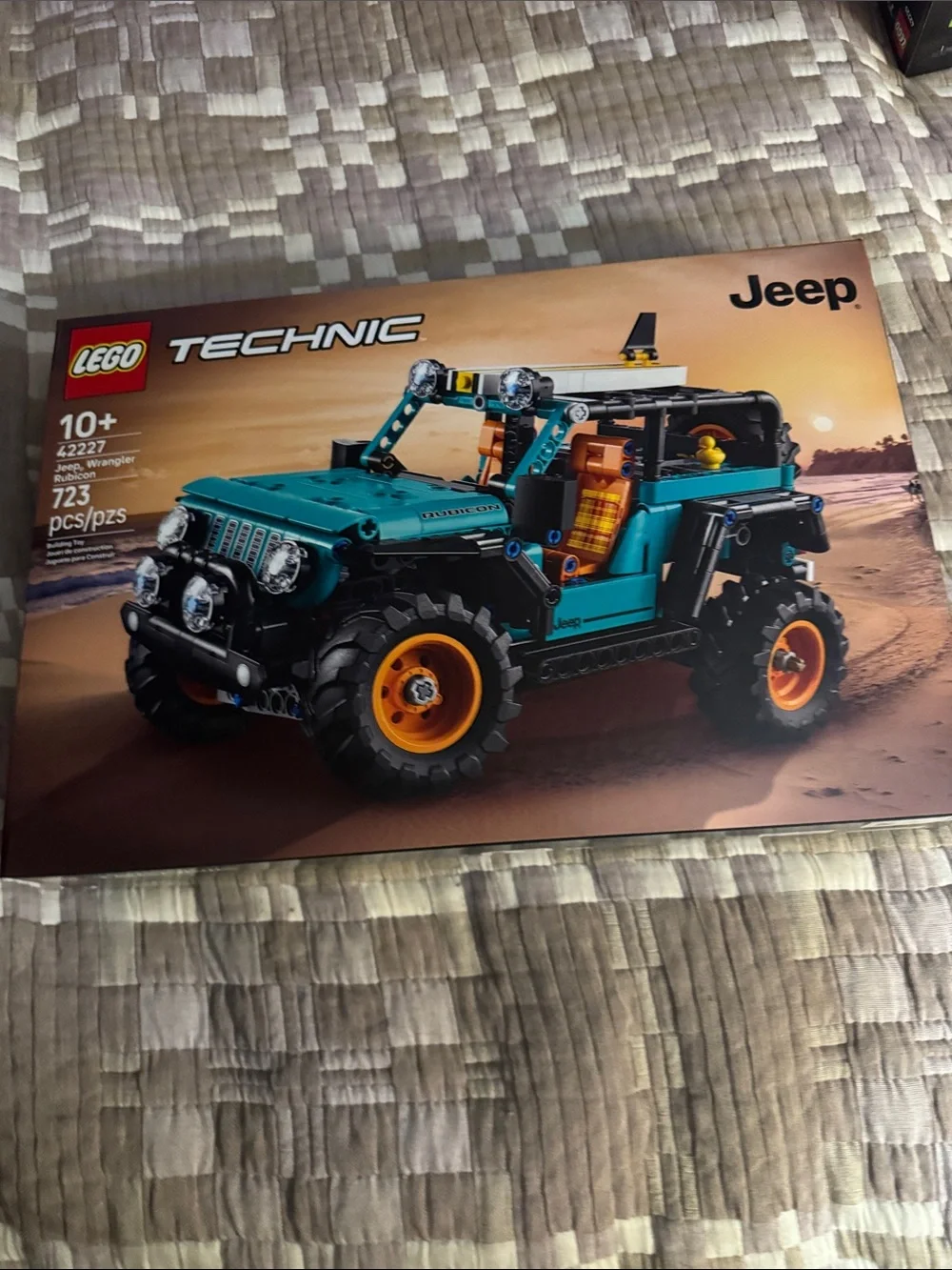 LEGO Technic Jeep Wrangler Builder Set - Teal and Orange